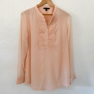 banana republic factory blush colored blouse, sz L